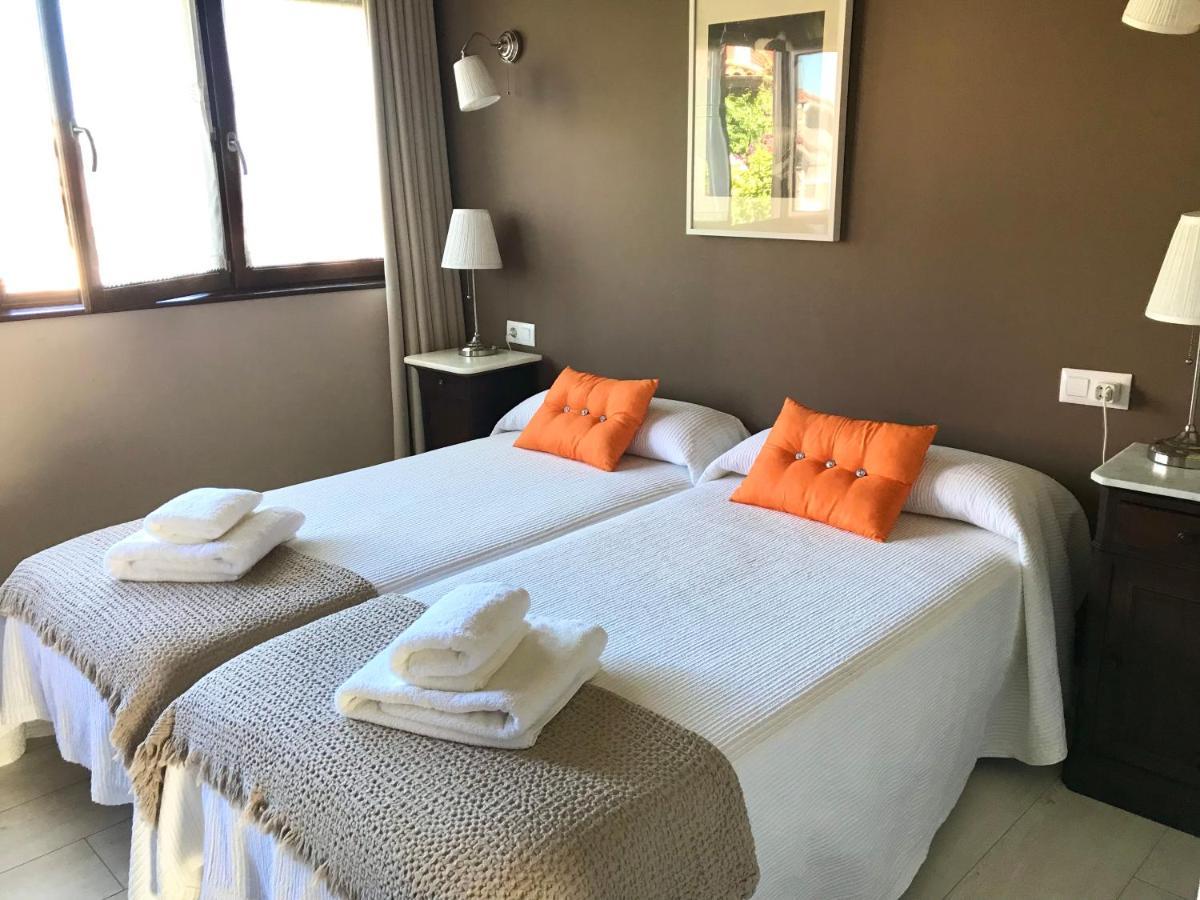 Apartamentos El Hospital De Villahormes מראה חיצוני תמונה