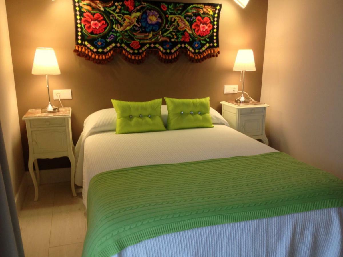 Apartamentos El Hospital De Villahormes מראה חיצוני תמונה