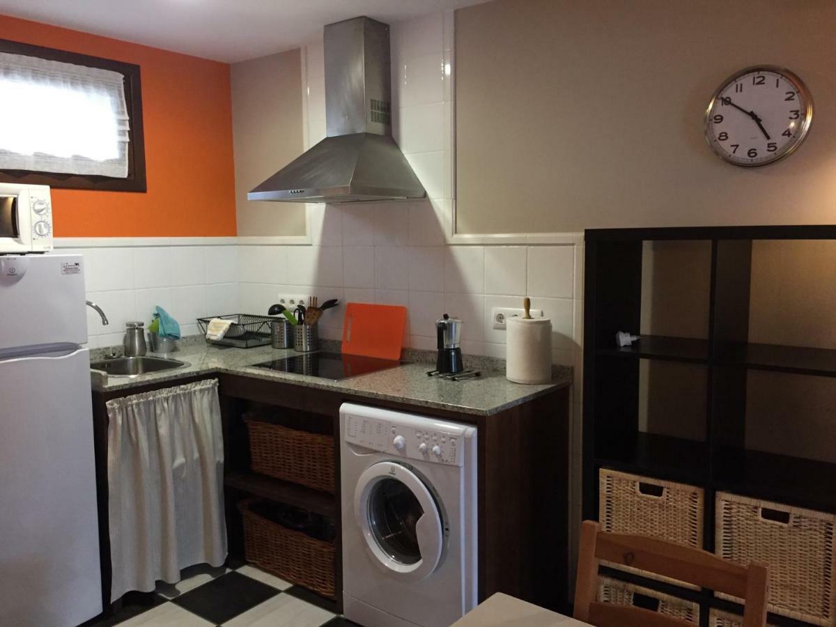 Apartamentos El Hospital De Villahormes מראה חיצוני תמונה